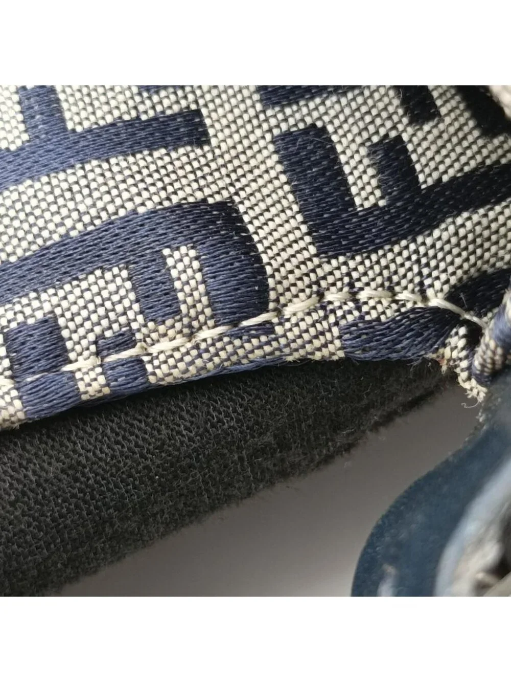 Fendi Mamma Bucket Zucchino Pattern Navy Gray Canvas Leather Shoulder